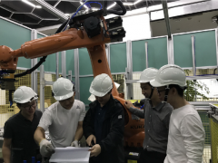 平凡的崗位，不平凡的人——視科普機器人團隊負責(zé)本田項目側(cè)記